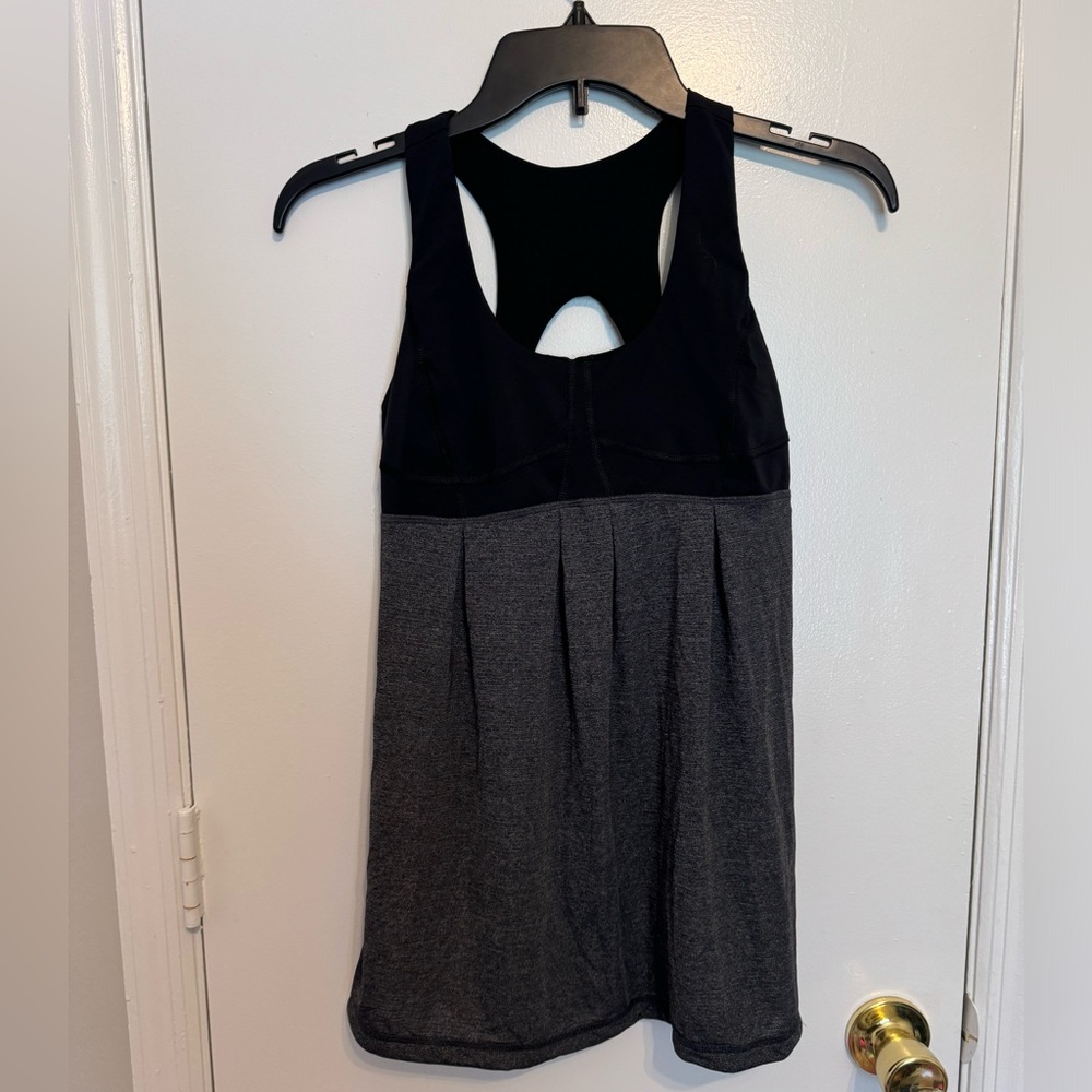 lululemon athletica Workout Tops Bundle Size 6 - Picture 7 of 16